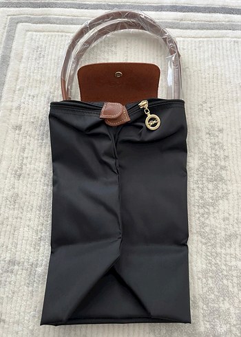 Longchamp Katlanabilir Siyah Çanta - Görsel 3