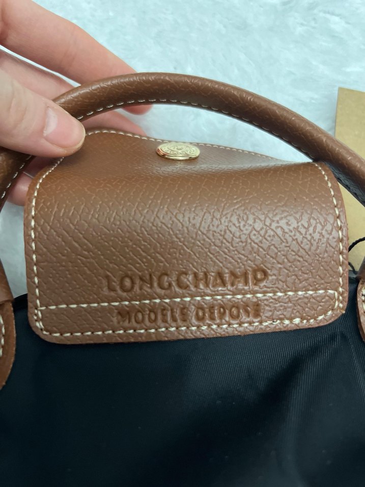 Longchamp Hediye Kutusu Çikolata ve Aksesuarlar - Görsel 3