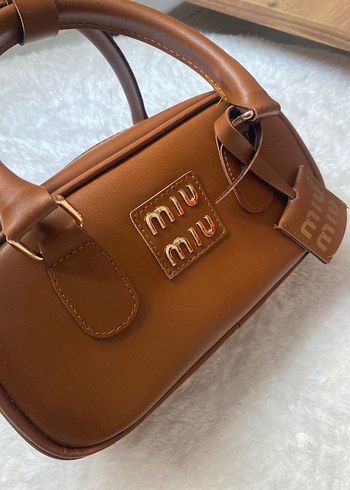 Miu Miu Miu Miu Kahverengi Askılı Kadın Çanta
