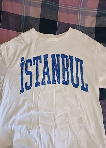 Mavi tişört