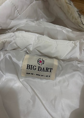 Diğer Beyaz Kürklü Kadın Kışlık Mont
