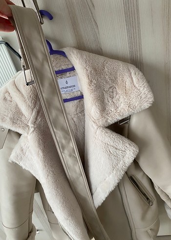 Bej Deri Kadın Ceket, Kürk Detaylı, Midi Boy - Görsel 3