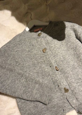 Gri Düğmeli Kadın Yün Hırka - Görsel 3