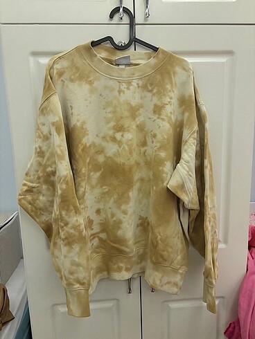 H&M sweat