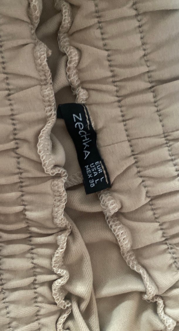 Bej Pamuklu Rahat Kesim Mini Şort - Görsel 2