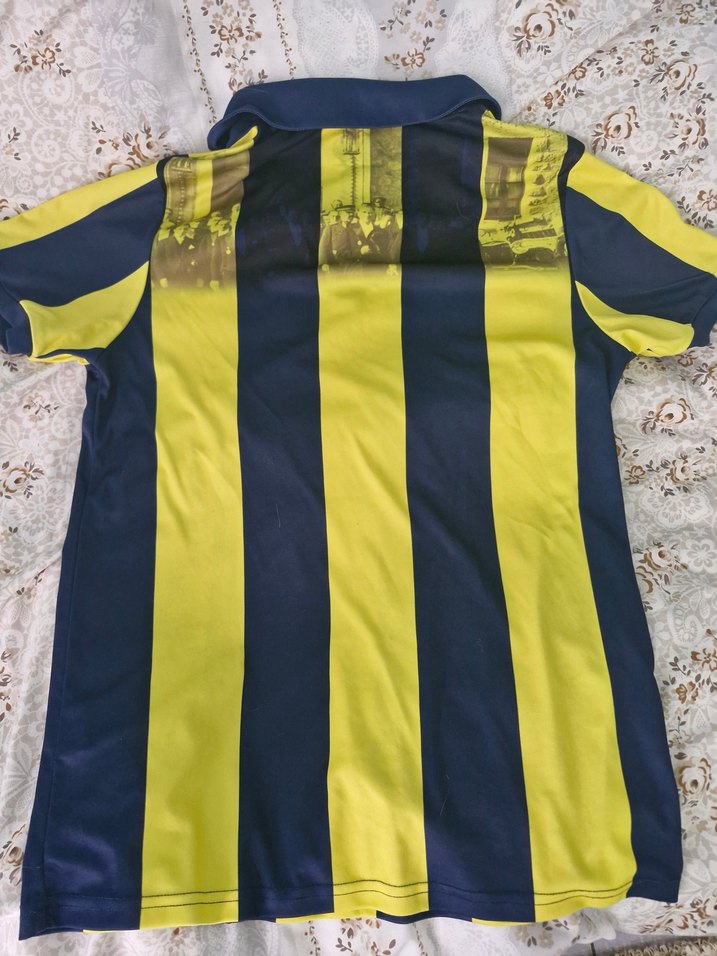 Fenerbahçe 100. yil formasi - Görsel 2