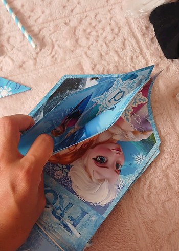 Renkli Frozen Temalı Parti Malzemeleri - Görsel 7