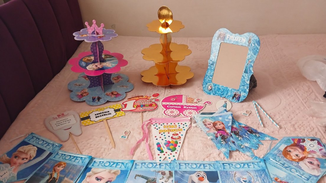 Renkli Frozen Temalı Parti Malzemeleri - Görsel 2