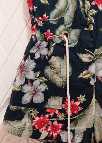 Çiçek Desenli Kemerli Kısa Tulum - Görsel 3