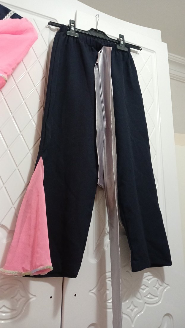 Nakışlı, Askısız, Pembe ve Siyah Çocuk Kostümü - Görsel 5