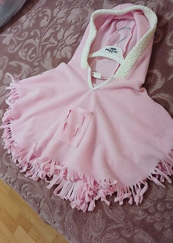 Pembe Kapüşonlu Kız Çocuk Panço - Görsel 2