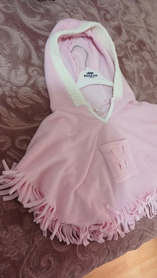 Pembe Kapüşonlu Kız Çocuk Panço - Görsel 4