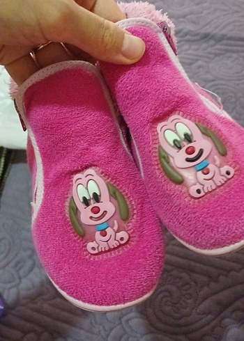 Kız Çocuk Pembe Fermuarlı Sıcak Terlik - Görsel 4