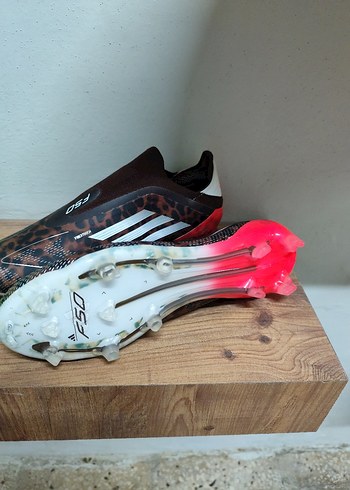 Adidas F50 krampon - Görsel 3