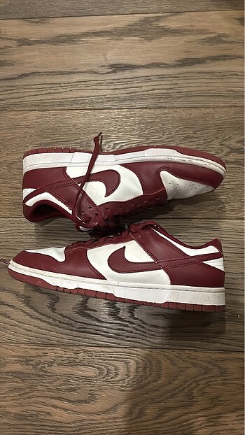 Dunk Low Bordeaux