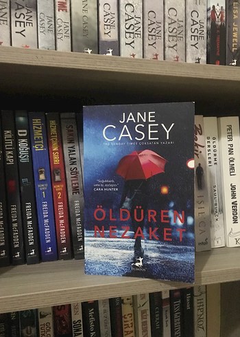 Öldüren Nezaket - Jane Casey