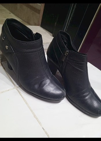 Ugg kadın Deri topuklu yarım bot