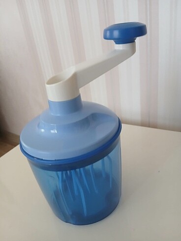 Tupperware çırpıcı