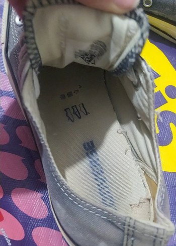 37,5 Beden mavi Renk Orijinal Converse bileksiz