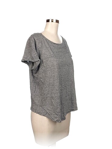 H&M H&M T-shirt %70 İndirimli.