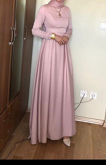 Astarlı abiye elbise