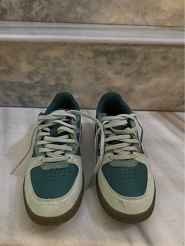 asics ayakkabı