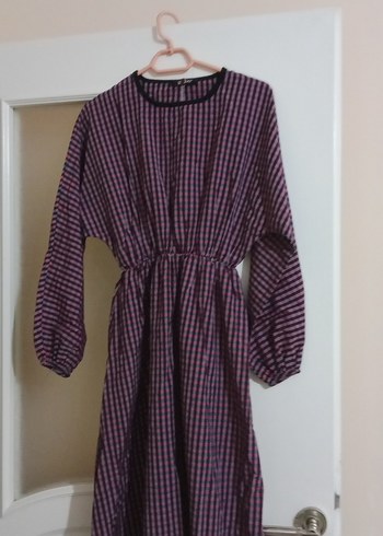 Uzun Mor Kareli Piliseli Elbise - Görsel 2