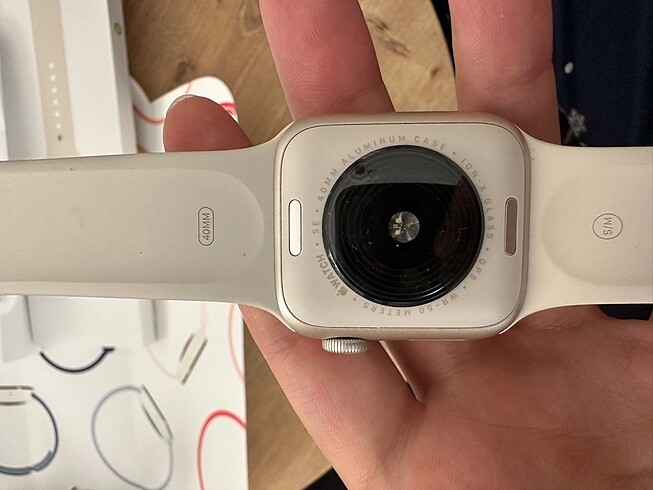 Beden 4 ay kullanilmis Apple Watch se 40mm