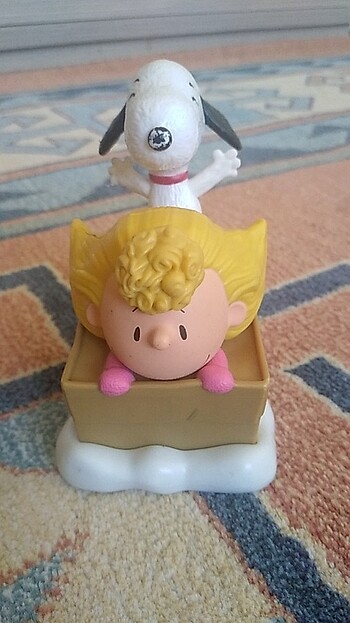 Koleksiyonluk snoopy 2015 model oyuncak