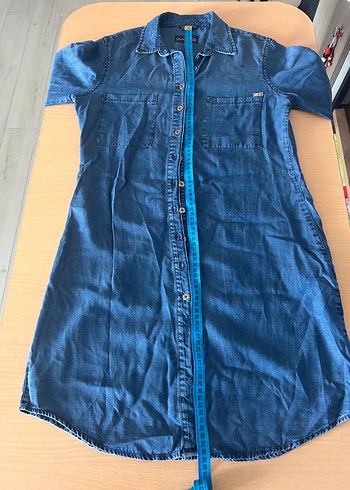 Düğmeli Mavi Denim Uzun Kollu Gömlek - Görsel 2