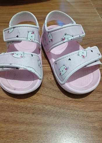 LC Waikiki Kız Çocuk Pembe Baskılı Tokalı Terlik