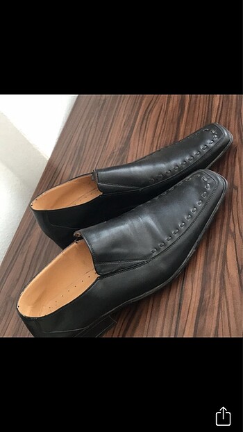 Iveko shoes marka