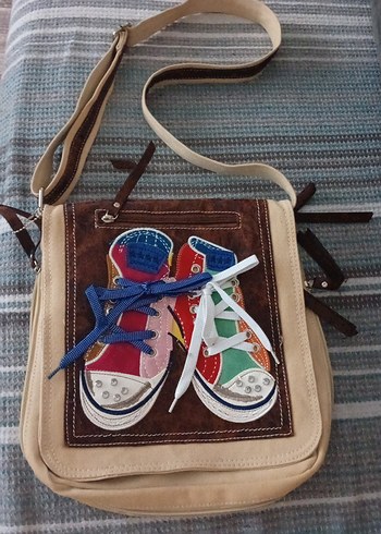 Diğer Renkli Sneaker Desenli Çapraz Çanta