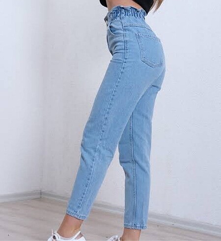 Mom Jean