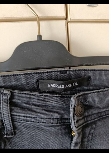 Barrels And Oil Erkek Jean Pantolon - Görsel 3