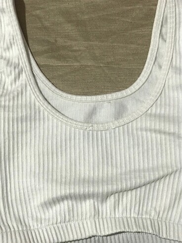 l Beden beyaz crop