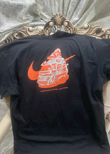 Nike Siyah Oversize Baskılı Tişört - Görsel 4
