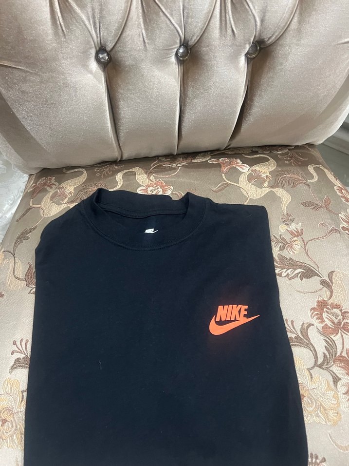 Nike Siyah Oversize Baskılı Tişört - Görsel 2