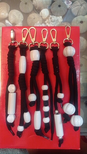 Charm Beşiktaşlı adet fiyatı 