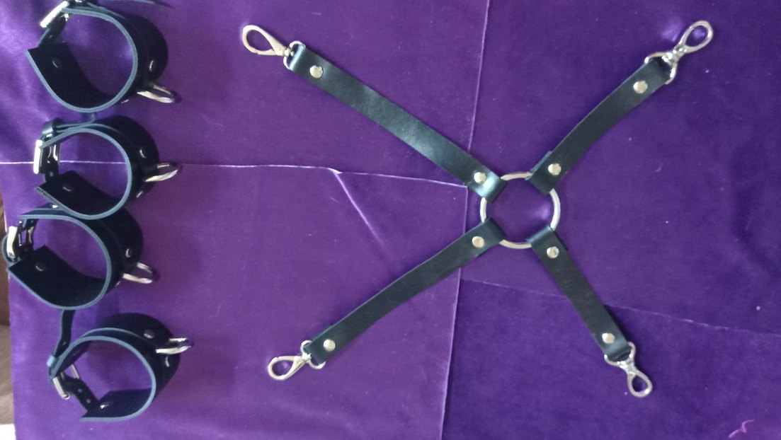 siyah Deri fantazi tasma kelepçe takım - Görsel 5