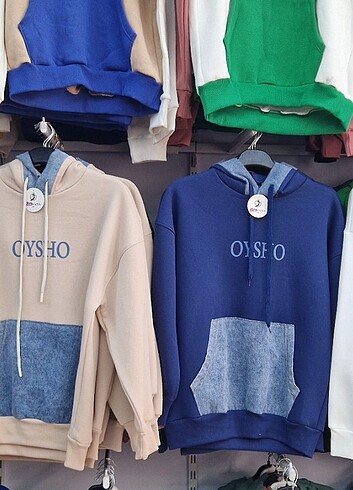 Sweatshirt 