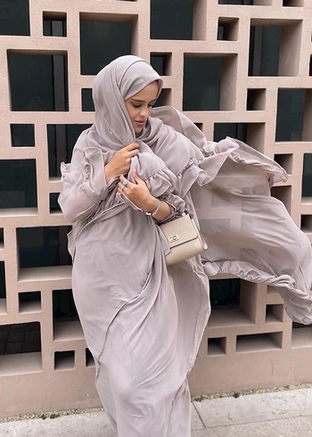 Diğer Bej abaya