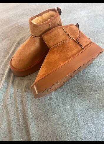 Diğer UGG BOT