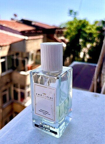 Beden Renk Emre Geldi Versace Crystal Noir