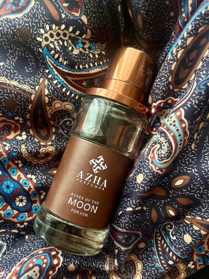 Azha Ashes of the Moon (BAE) orijinal Erkek Parfümü - Görsel 2