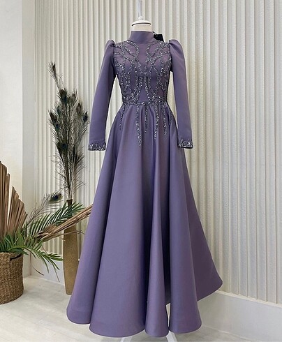 Moda Zehra - Sarmaşık lila saten abiye