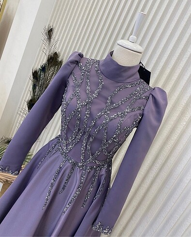 Abiye Moda Zehra - Sarmaşık lila saten abiye