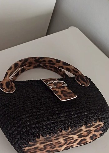 Diğer Kahverengi Leopar Desenli Örgü Kadın Çanta