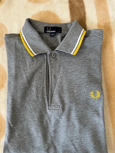 Polo yaka tişört