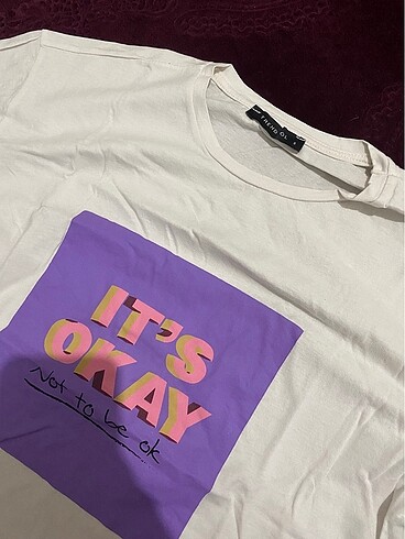 Beyaz tshirt